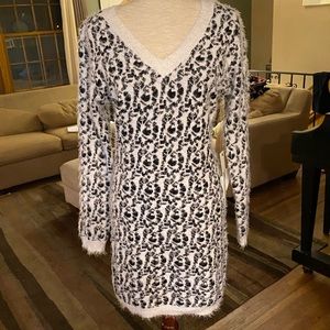 White Mark Couture Sweater Dress